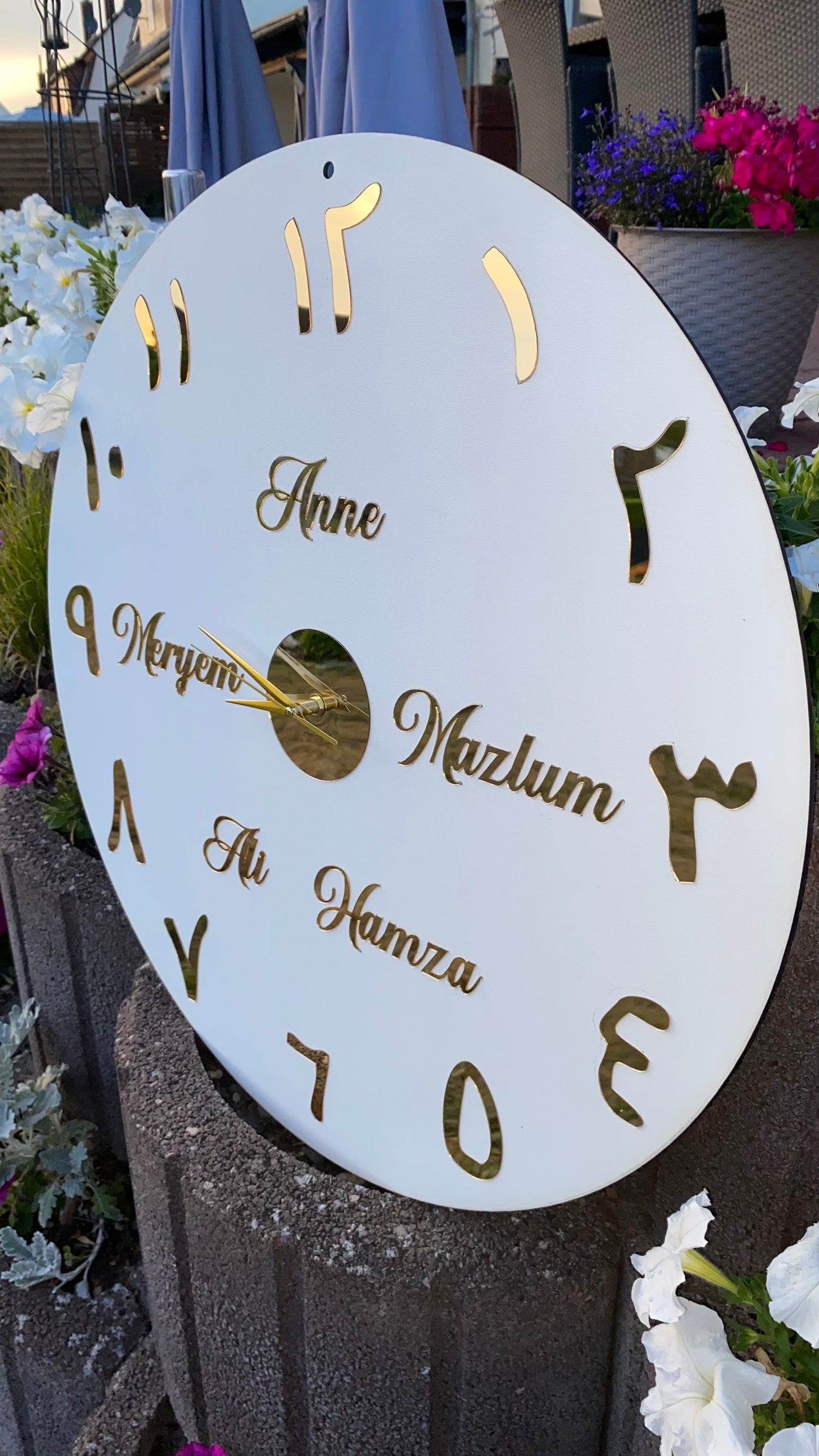 Wanduhr Transparent - Arabische Zahlen