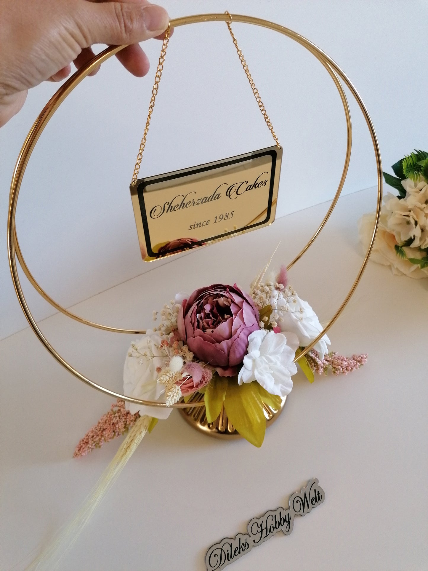 Namensaufsteller mit Trockenblumen Ringe Model 5