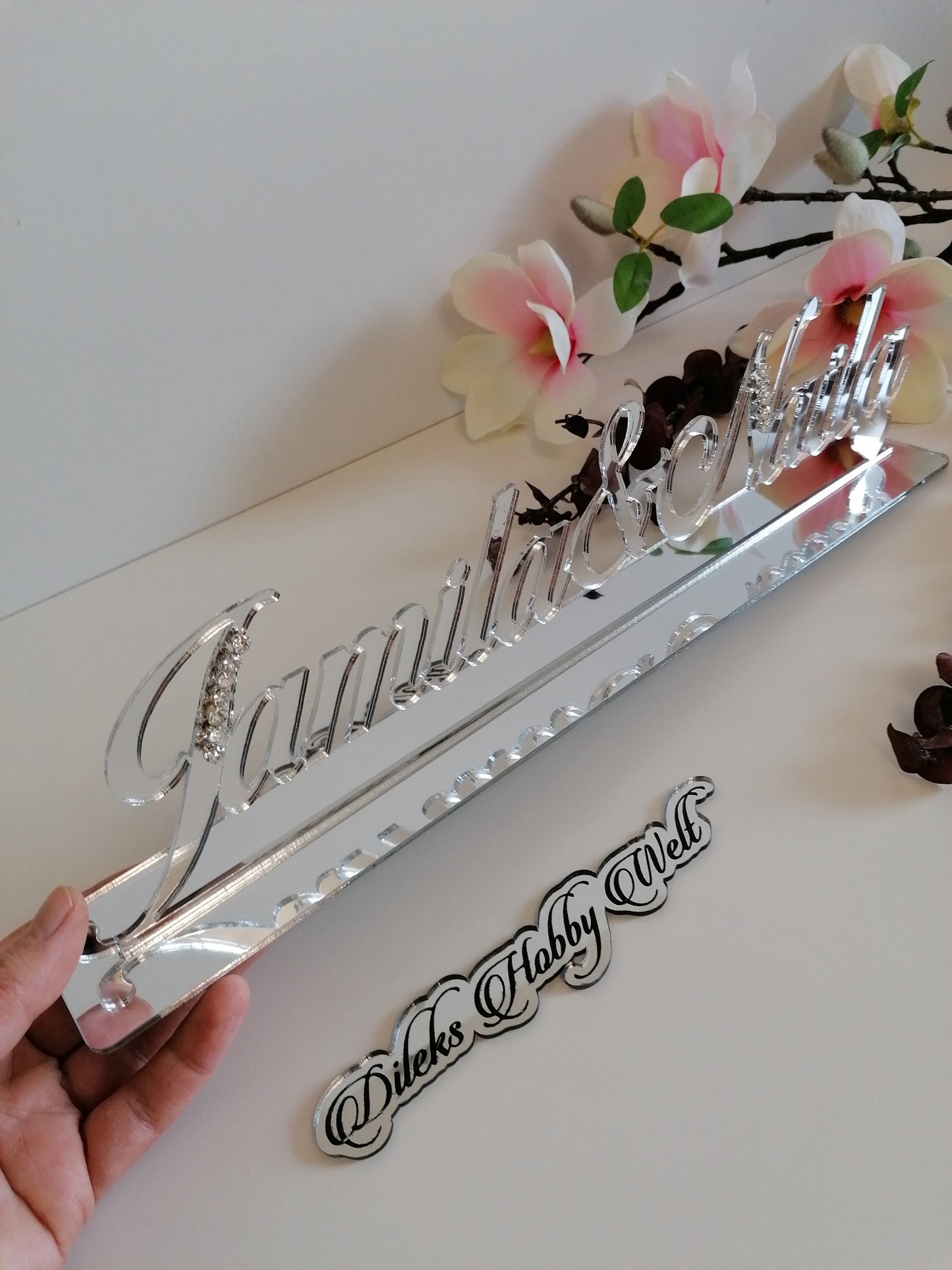Namensaufsteller Standard mit &