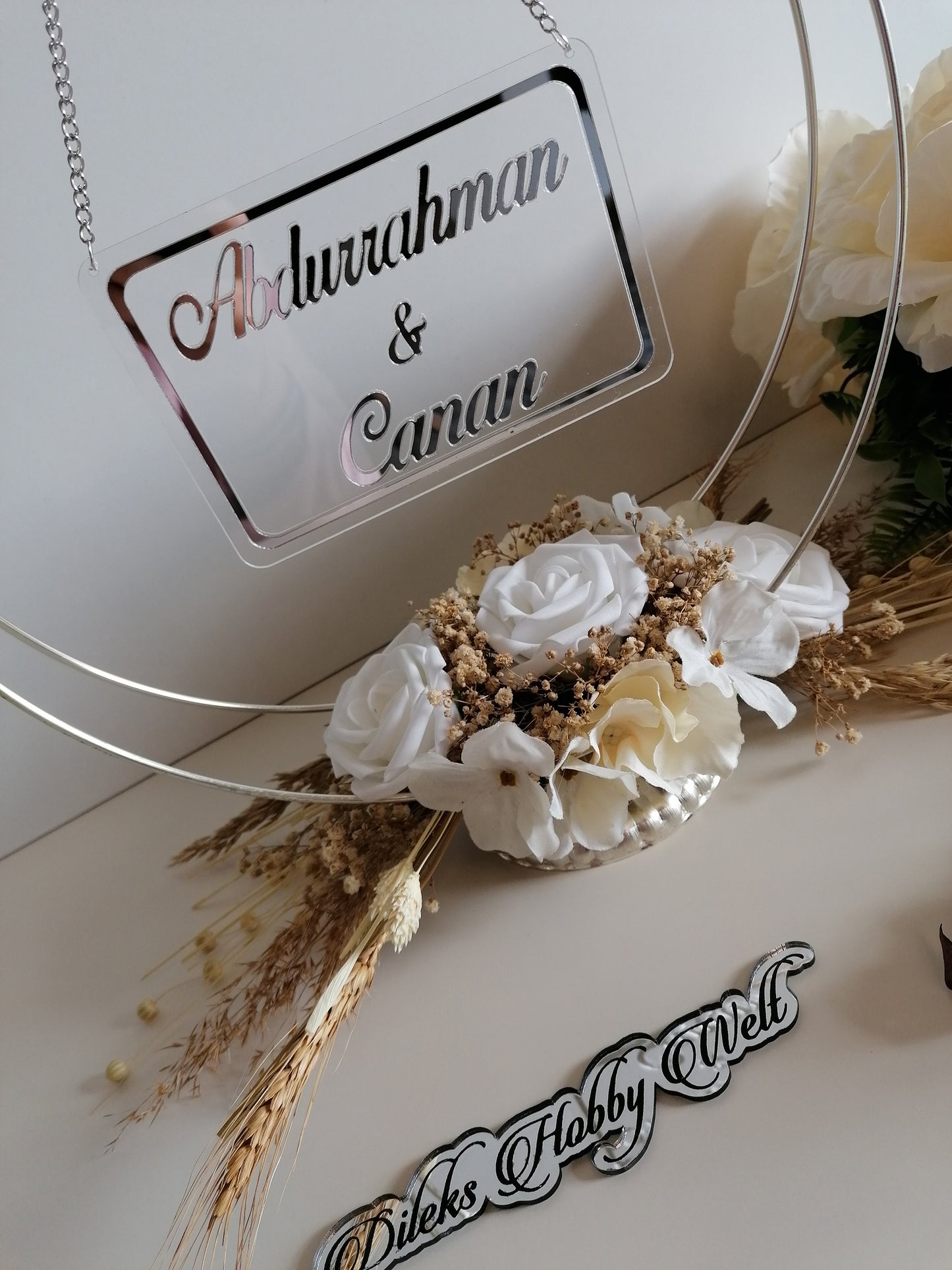 Namensaufsteller mit Trockenblumen Ringe Model 2