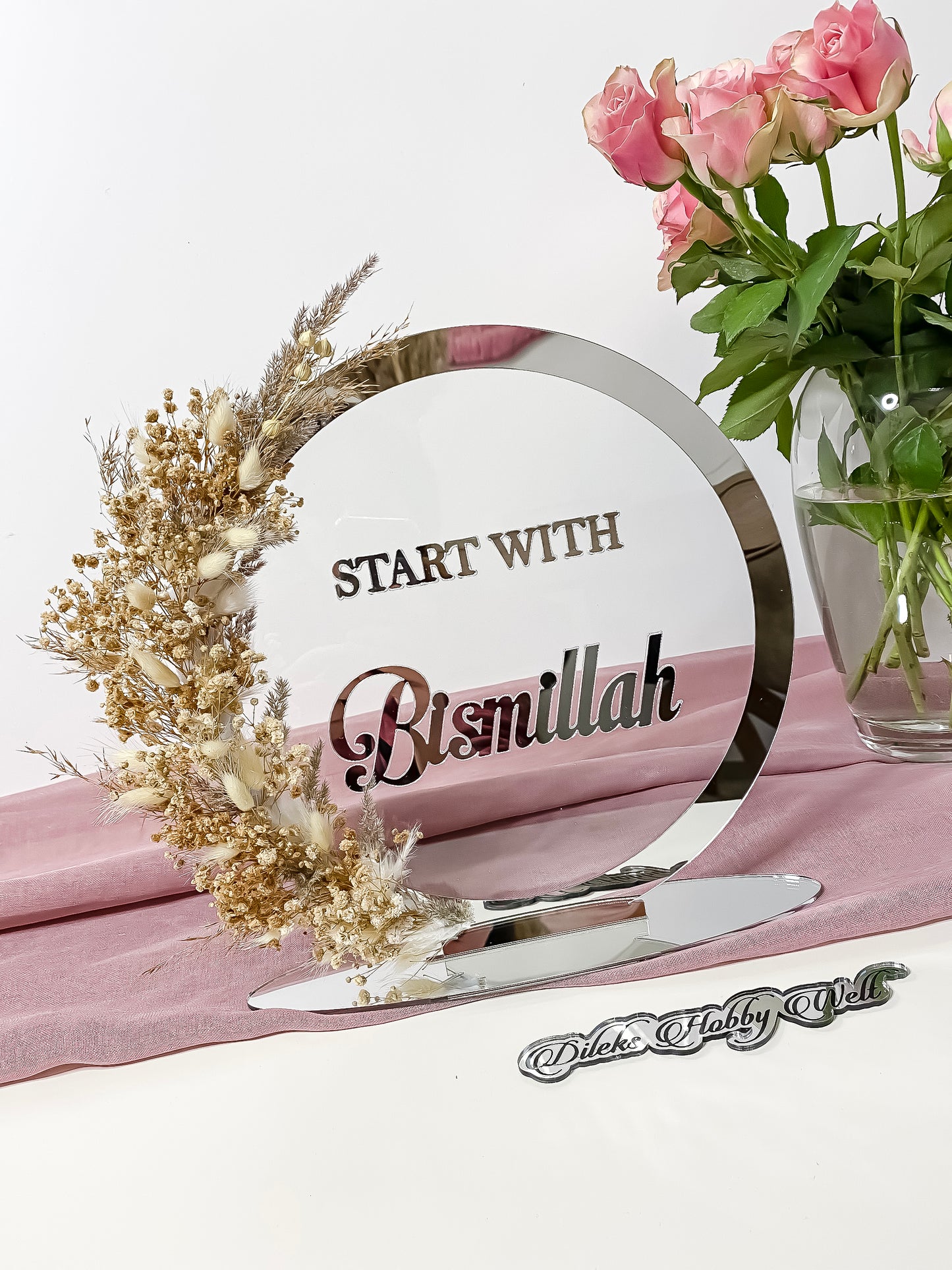 Bismillah Aufsteller mit Blumen