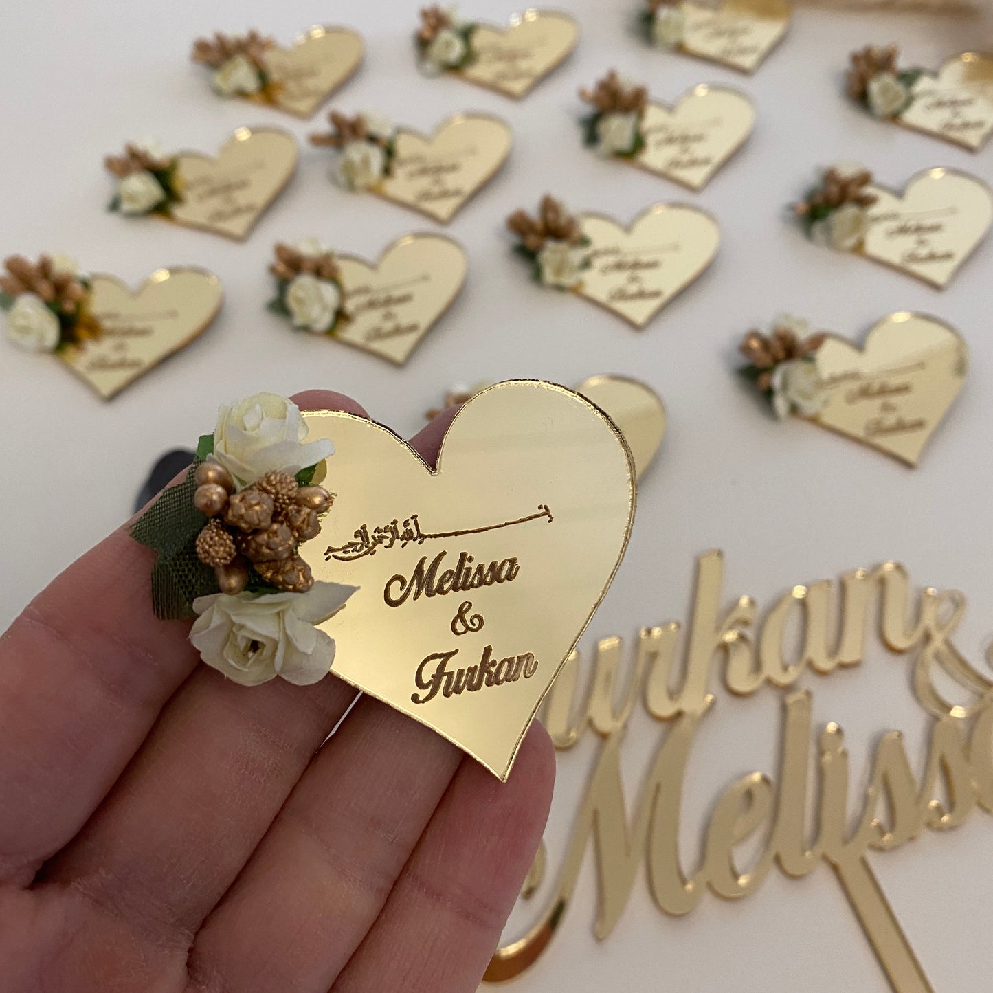 Gastgeschenke Herz dezente Blumen - Plexi