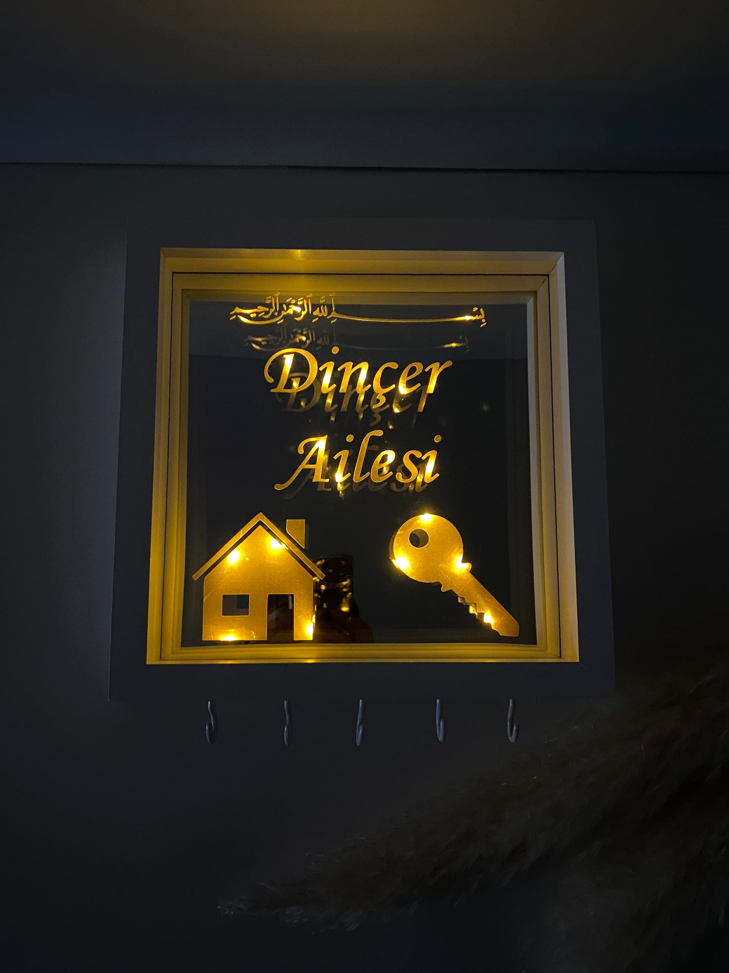 Schlüsselanhänger Kasten Model 1