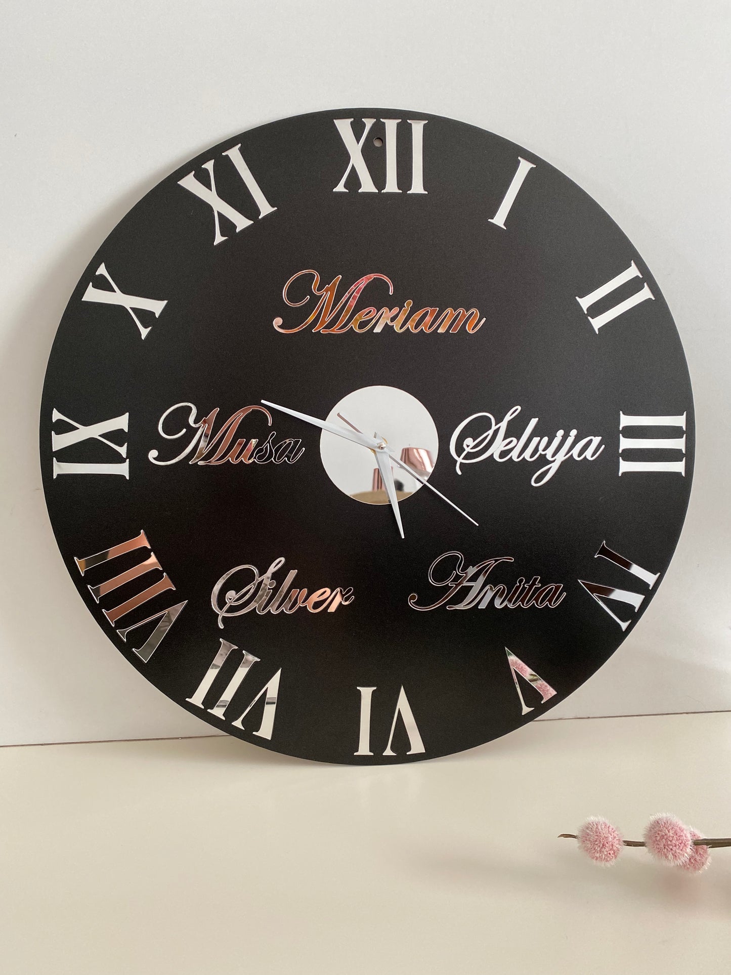 Wanduhr Schwarz - Römische Zahlen