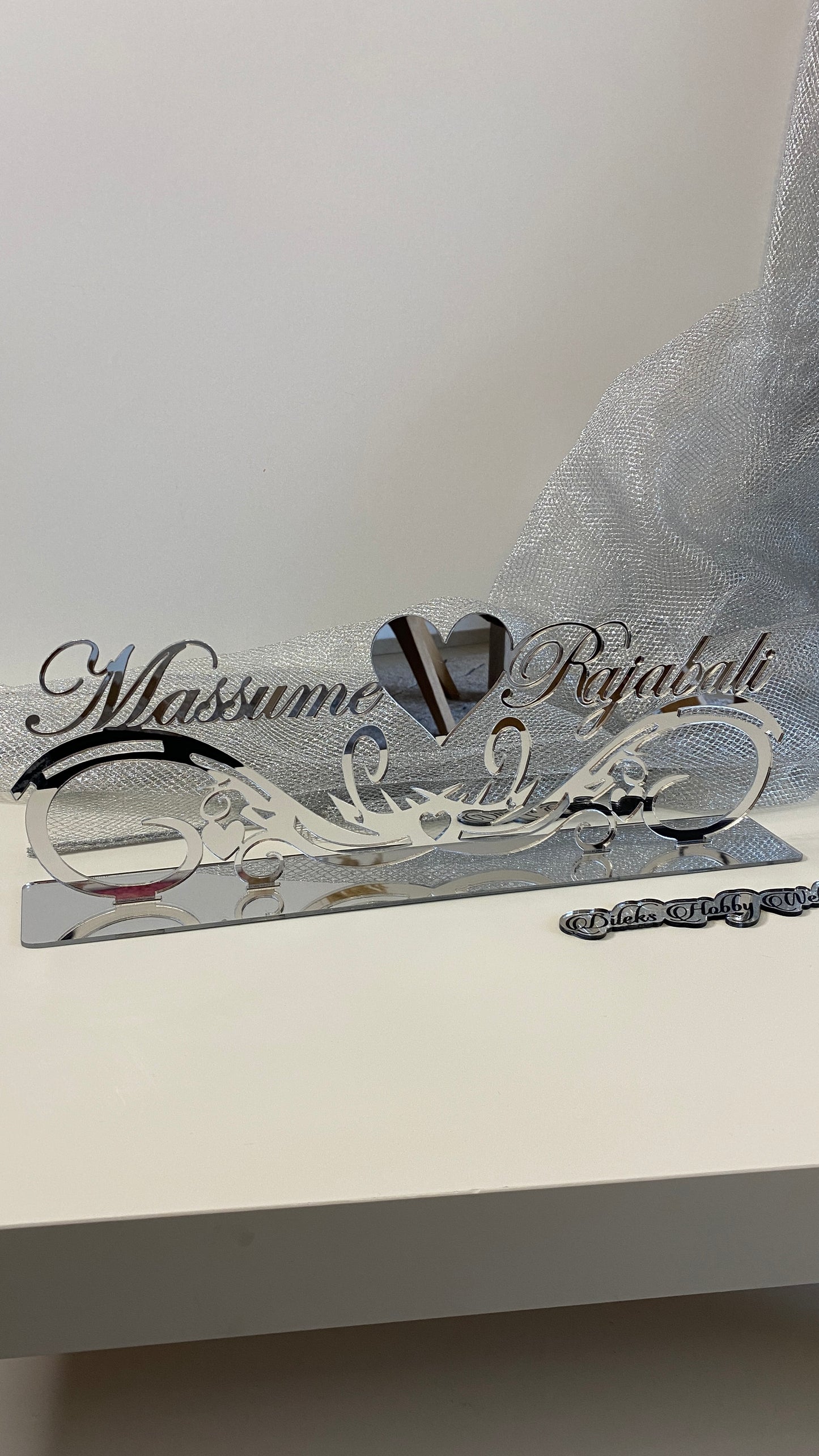 Namensaufsteller Standard mit Herz Schnörkel