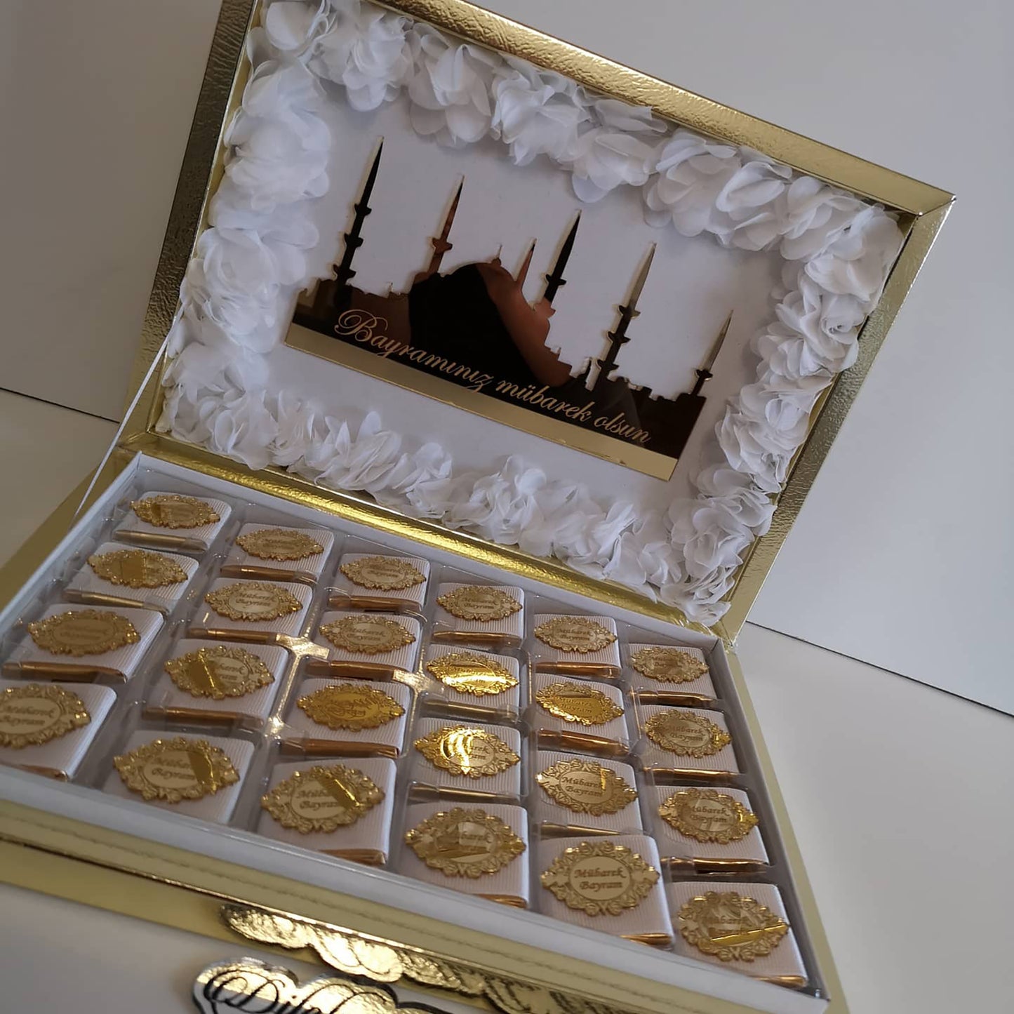 Schokobox Cami Model 2