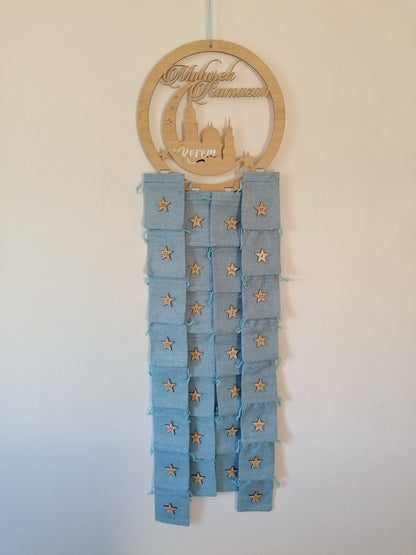 Ramadankalender Model 3 MDF - verschiedene Säckchenfarben