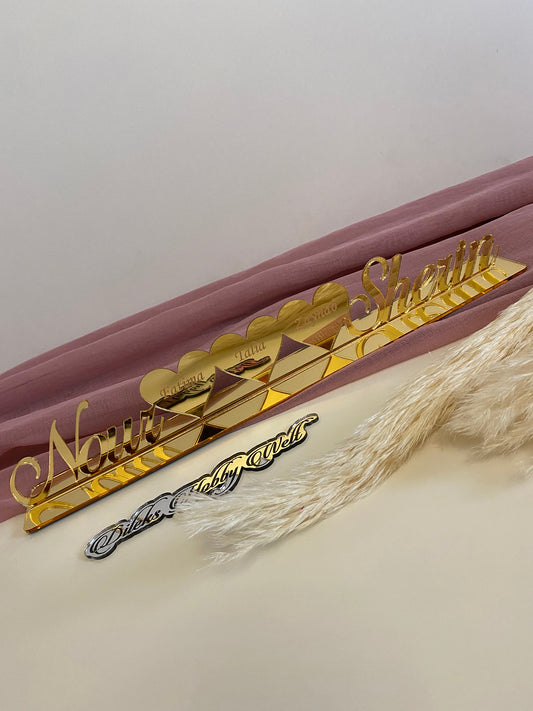 Namensaufsteller Standard mit 3 Herzen + Gravur